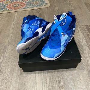 Jordan 8 Snow Blizzard